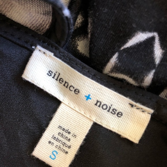 Silence & Noise Black Asymmetrical Tank - Picture 6 of 7